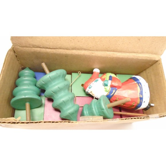 Midwest Importers All Wood "Tis the Season" Santa & Wooden Blocks #13737-6 - Picture 13 of 15